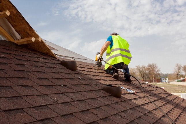 GAF Certified Residential Roofing Contractor - Click to view shingle options and warranties